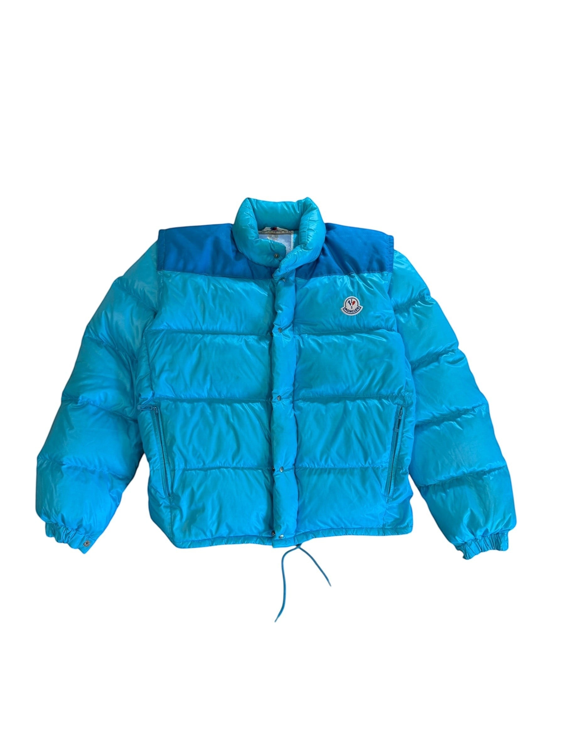 Archive No. 9 1990s Moncler blue down-filled puffer jacket with detachable sleeves, size L.