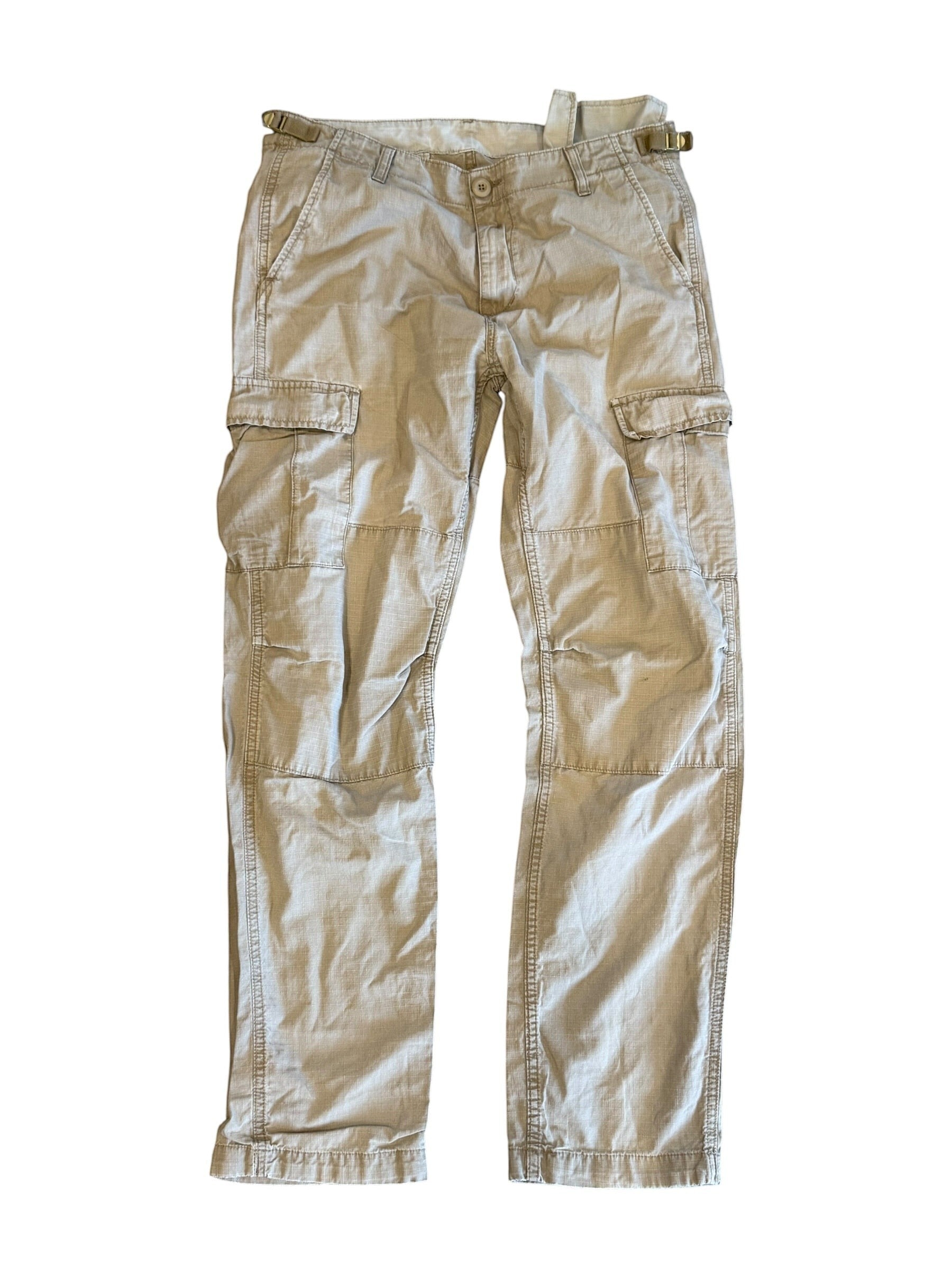Archive No. 9 beige Carhartt cargo trousers, size 32/32, lightweight and durable with multiple pockets.