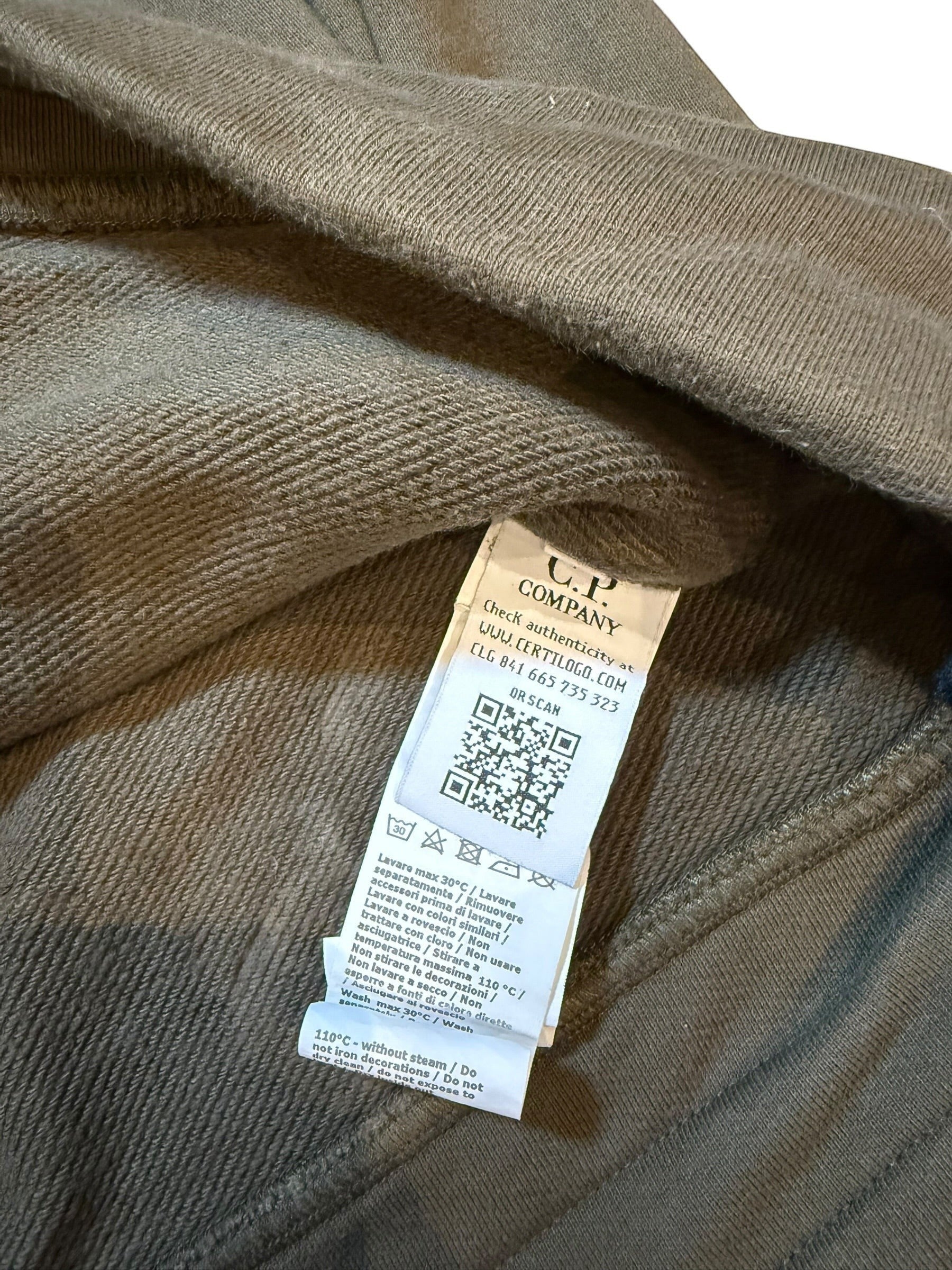 Archive No. 9 C.P. Company khaki cotton sweatshirt with lens detail and front pockets, size Medium.