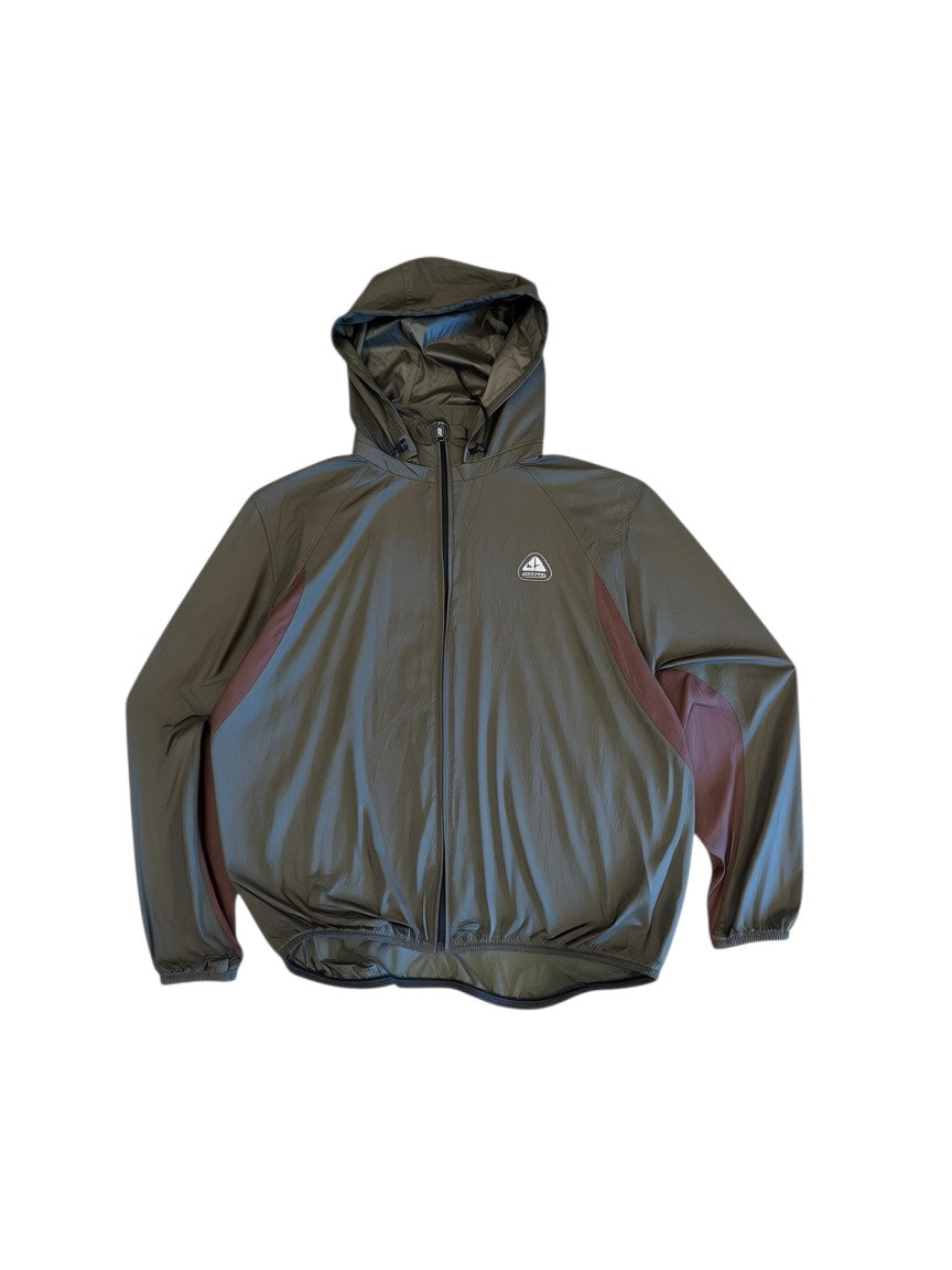 Archive No. 9 Nike ACG burgundy and khaki lightweight windbreaker jacket, size Large. Water and wind resistant.