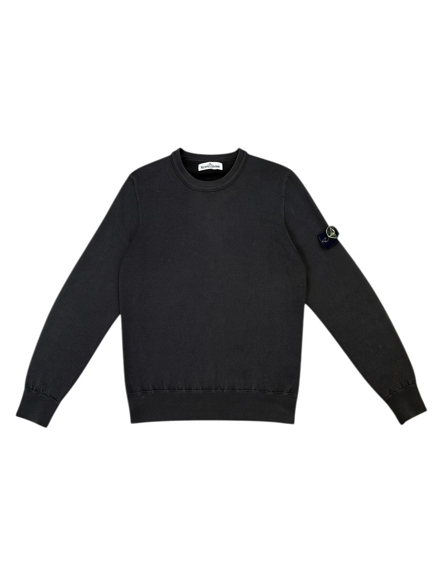 Archive No. 9 Stone Island khaki 100% lana wool crewneck jumper, size M. Lightweight knit with signature compass badge on sleeve.