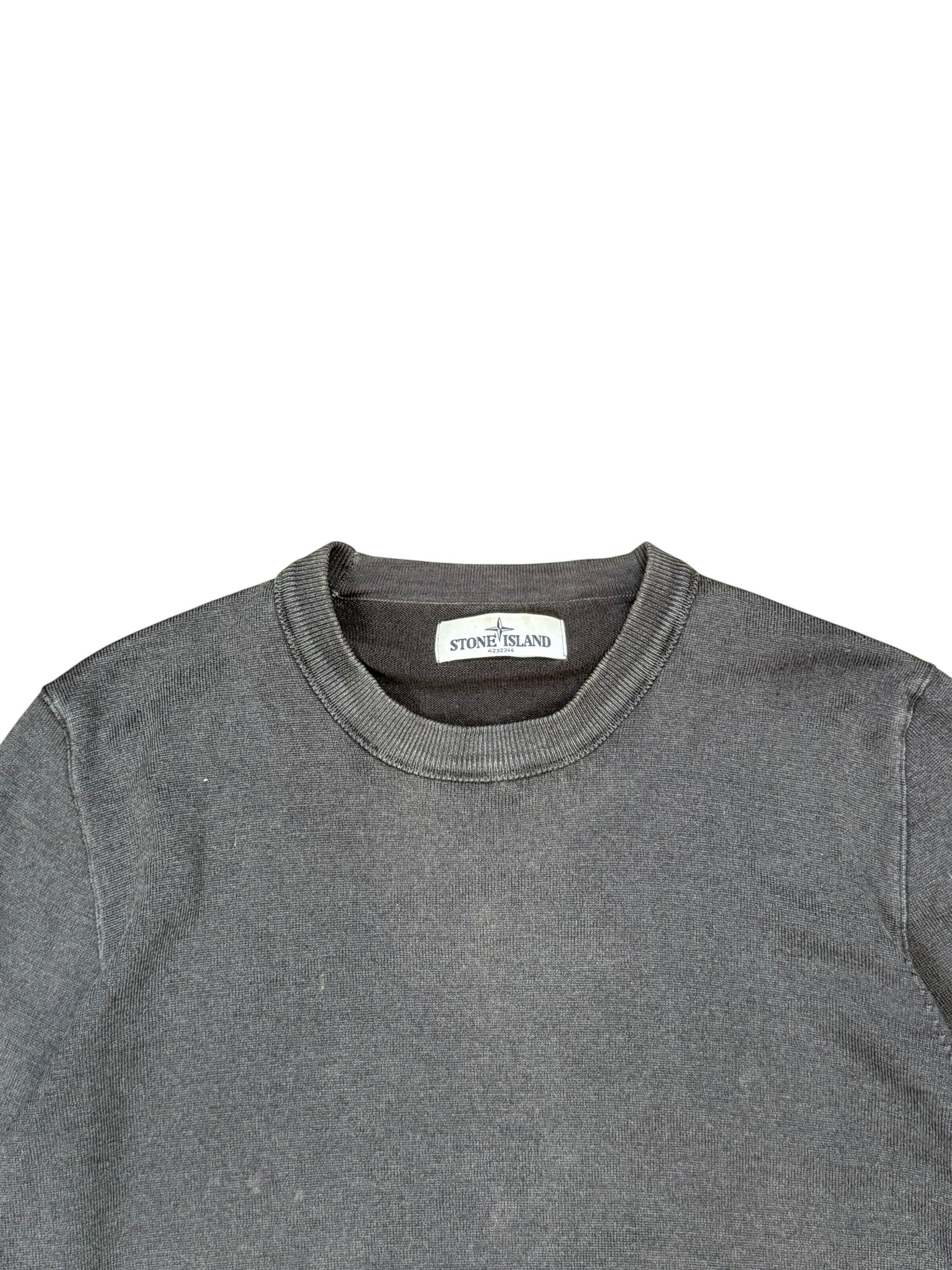 Archive No. 9 Stone Island khaki 100% lana wool crewneck jumper, size M. Lightweight knit with a soft feel.