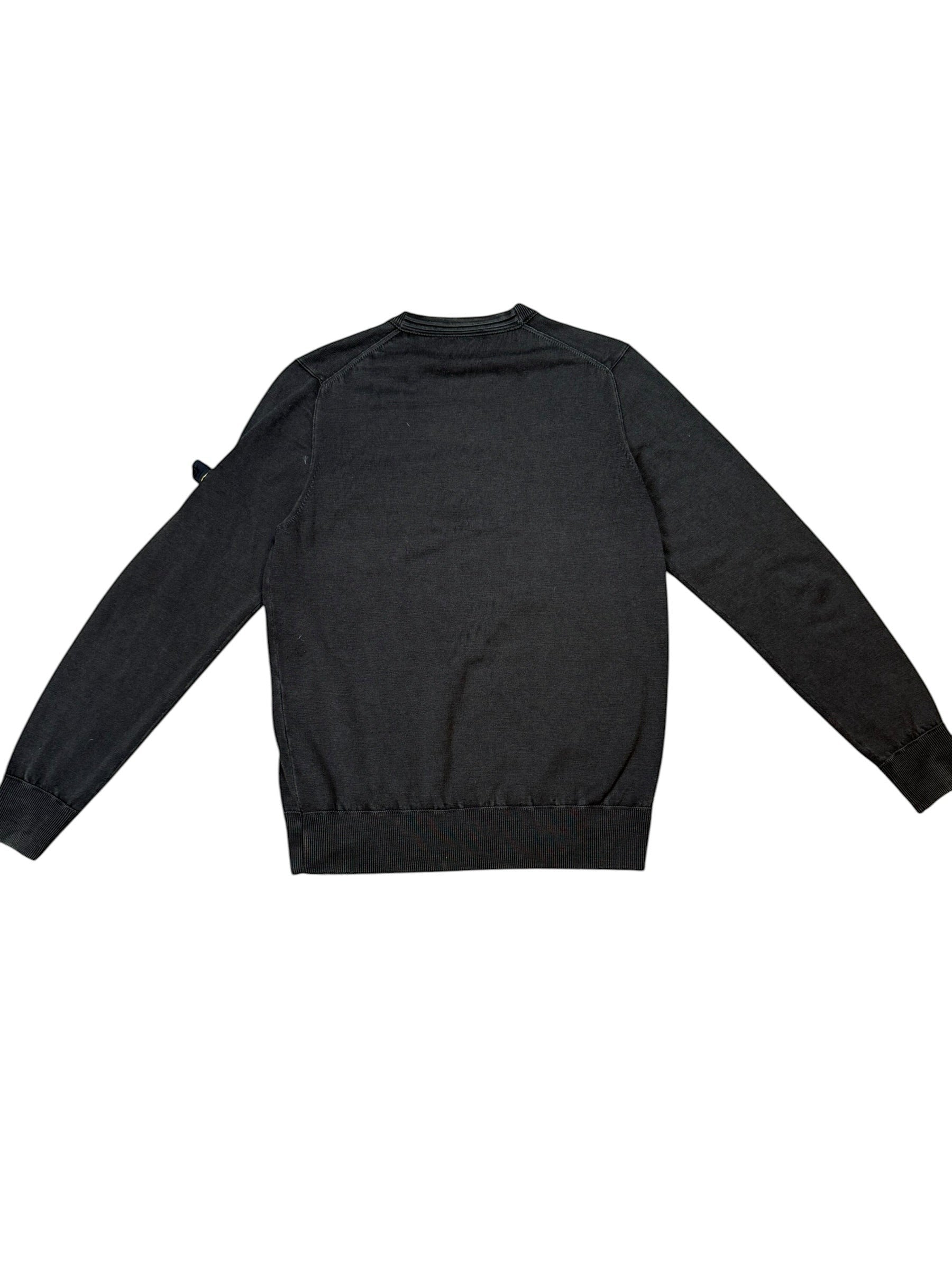 Archive No. 9 Stone Island khaki 100% lana wool lightweight knit jumper, size M. Features a soft feel and casual fit.