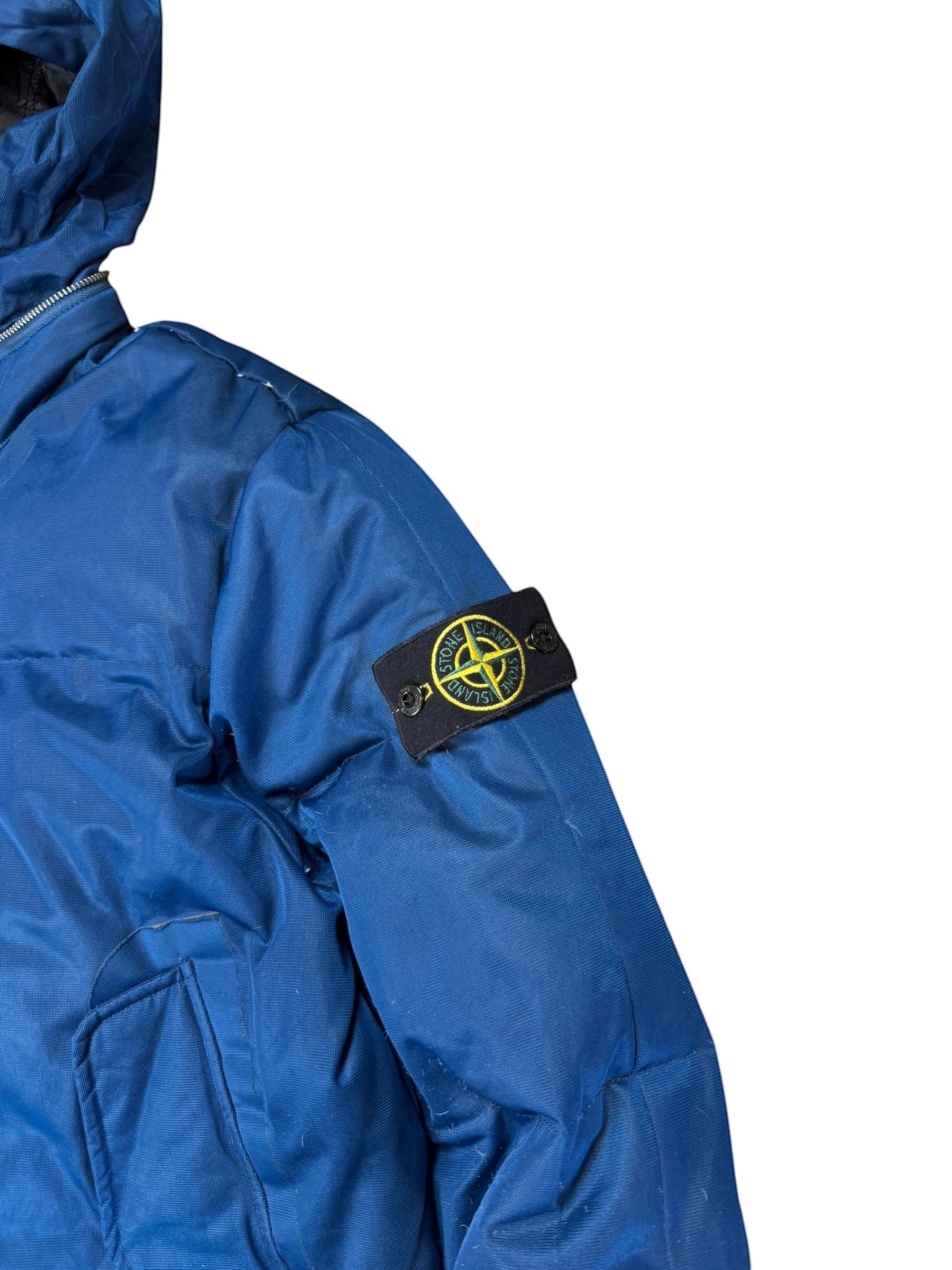 Archive No. 9 Stone Island navy blue down puffer jacket with weatherproof exterior and signature compass badge on sleeve, size XL.