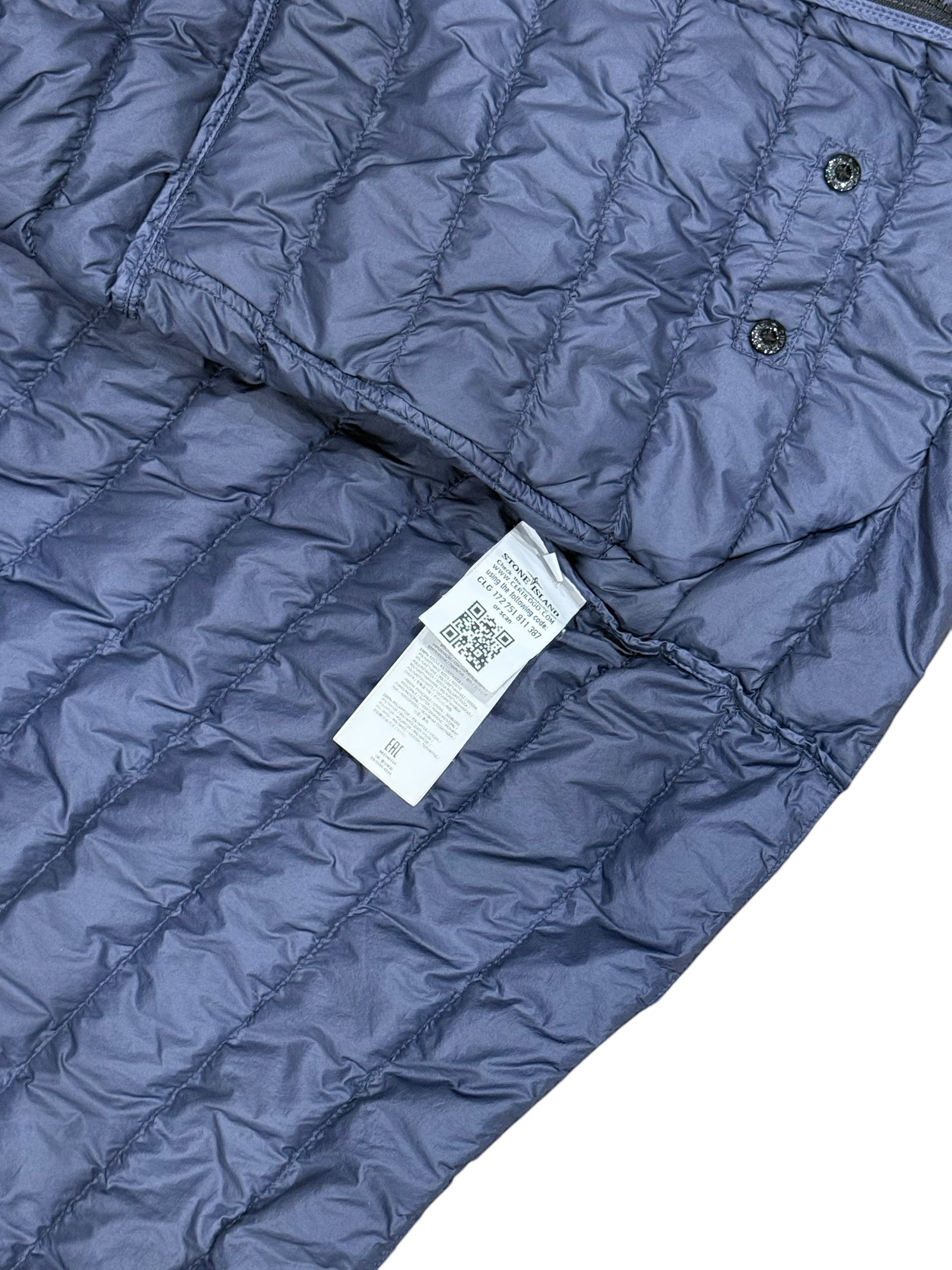 Archive No. 9 Stone Island navy blue down-filled puffer jacket, size XL, wind and water-resistant.
