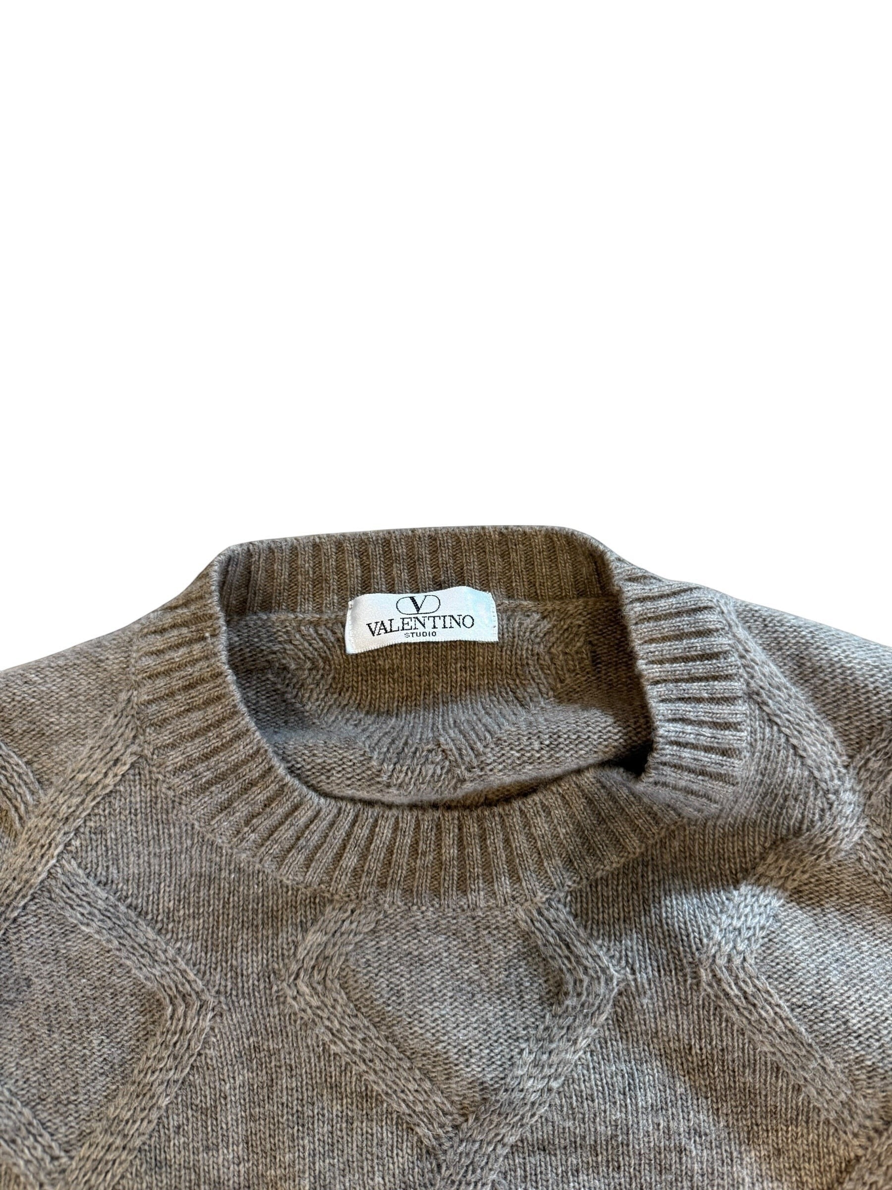 Archive No. 9 Valentino brown cashmere jumper XL with diamond knit pattern and crew neck.