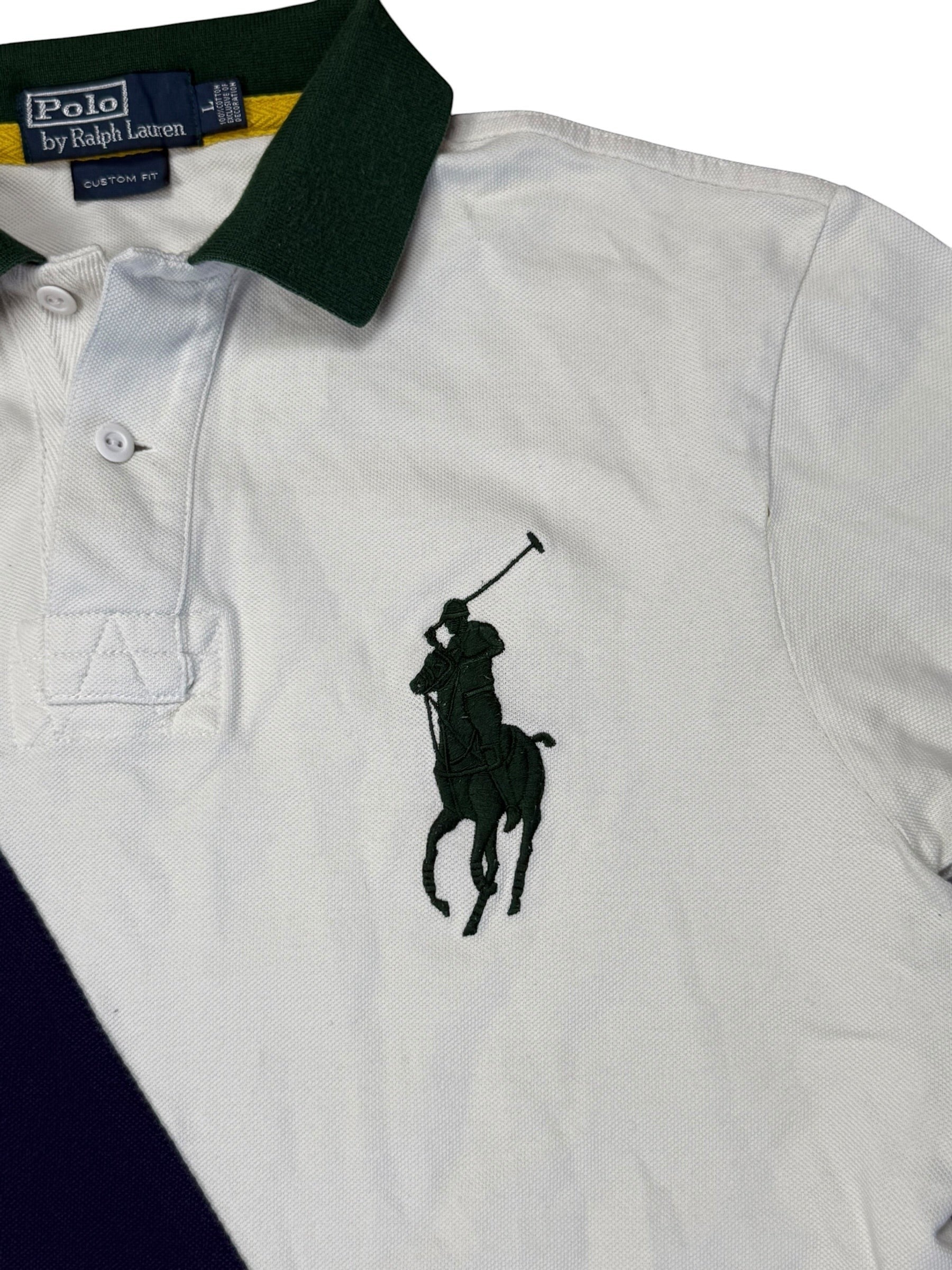 Archive No. 9 vintage white 100% cotton Ralph Lauren polo shirt with green collar and iconic embroidered logo on chest. Size L.